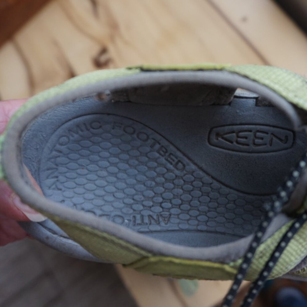 Keen Newport Waterproof Green Sandals 9.5 - Picture 3 of 3